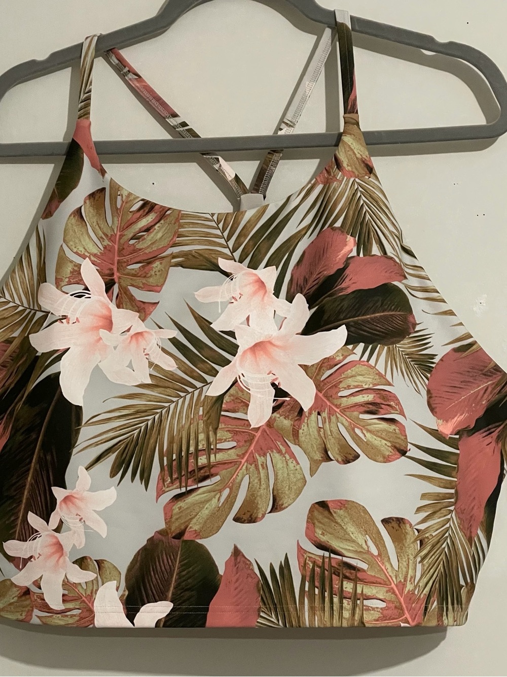 Old Navy Floral Tropical Athletic Crop Top in Size XXL